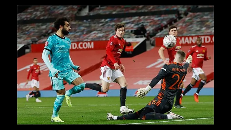 Chi tiết của bức ảnh Soi Kèo 1/2 Chi tiết của khoảnh khắc Soi Kèo 1/2